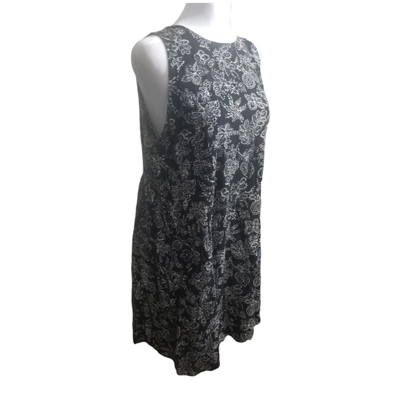 OLD NAVY Black and White Floral Sleeveless Peephole Neckline Slip Dress Sz. L - Picture 4 of 5